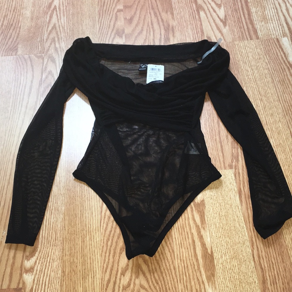 Mesh body suit